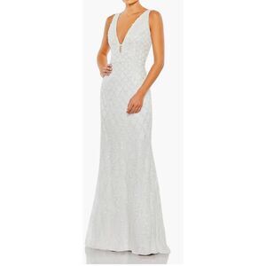 MAC DUGGAL Sequined Plunge Neck Sleeveless Column Gown in White NWT $398